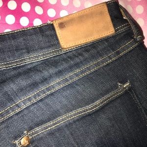 H&M jeans size 33